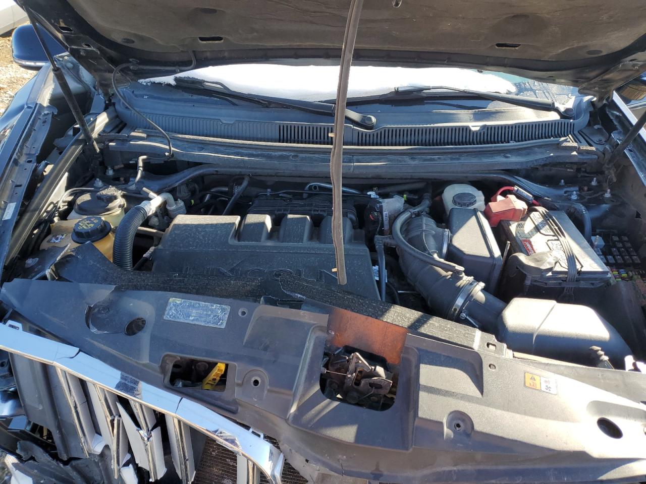 2011 Lincoln Mkt VIN: 2LMHJ5AR2BBJ52616 Lot: 88240185