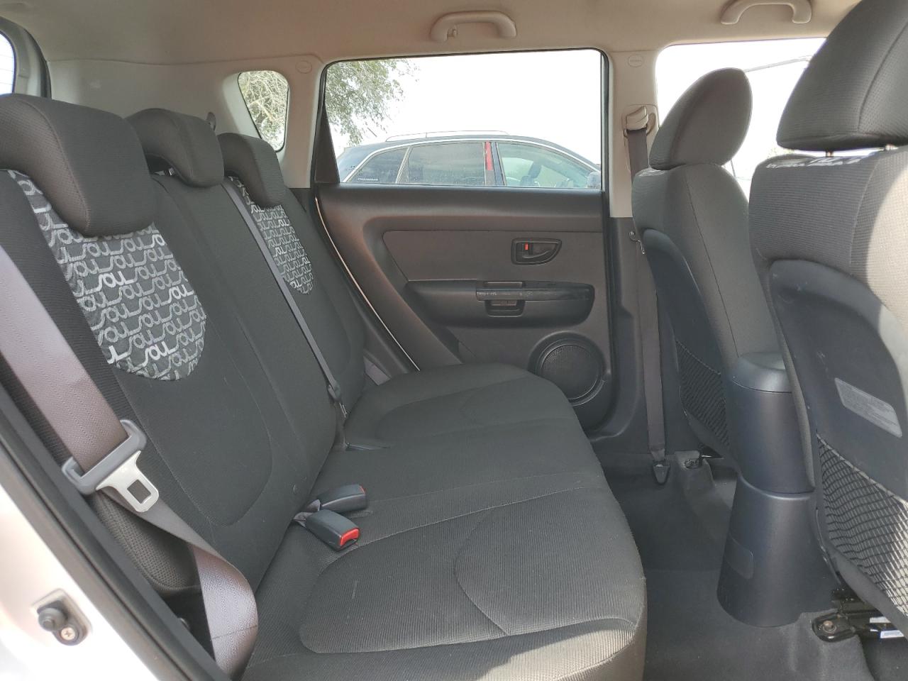 2010 Kia Soul - Image 10
