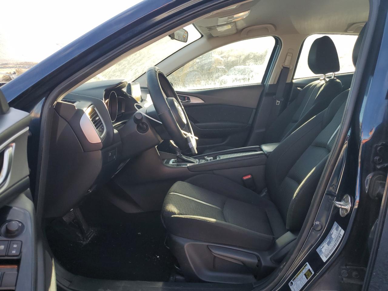 2017 Mazda 3 - Image 7