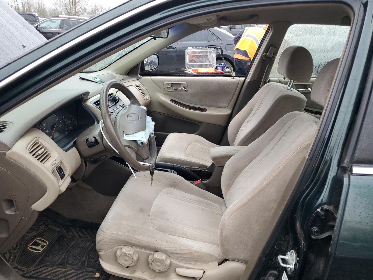 2000 Honda Accord - Image 7