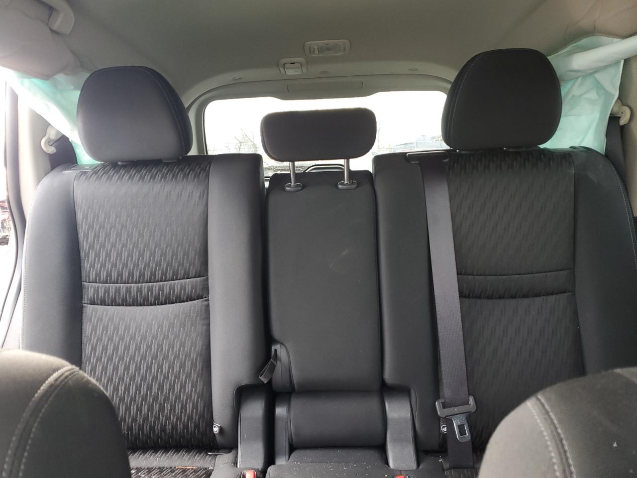 2020 Nissan Rogue - Image 10