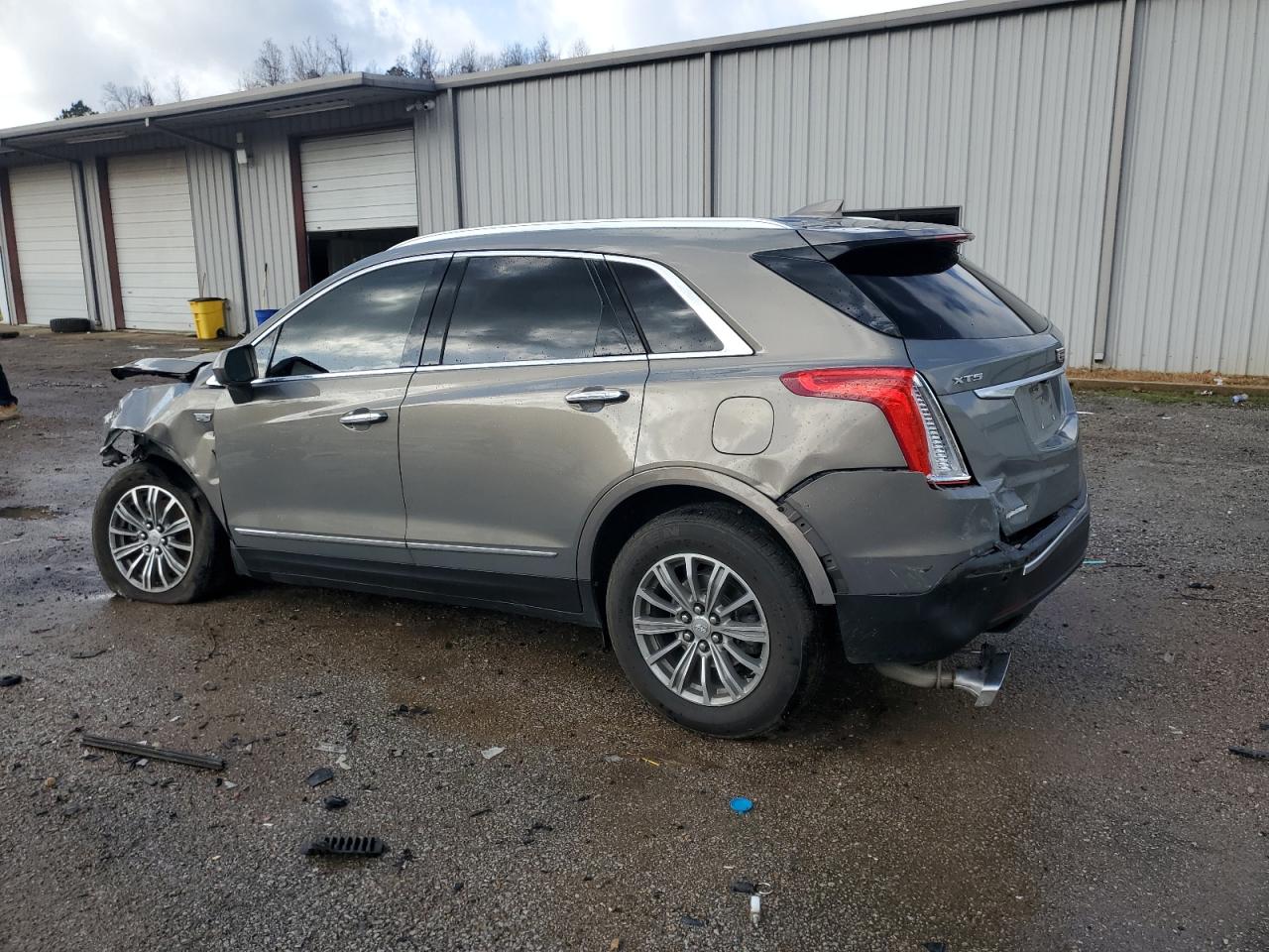 2019 Cadillac XT5 - Image 2