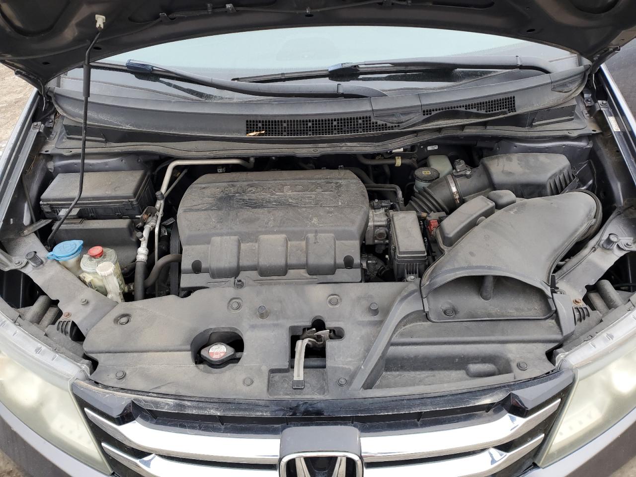 2014 Honda Odyssey - Image 14