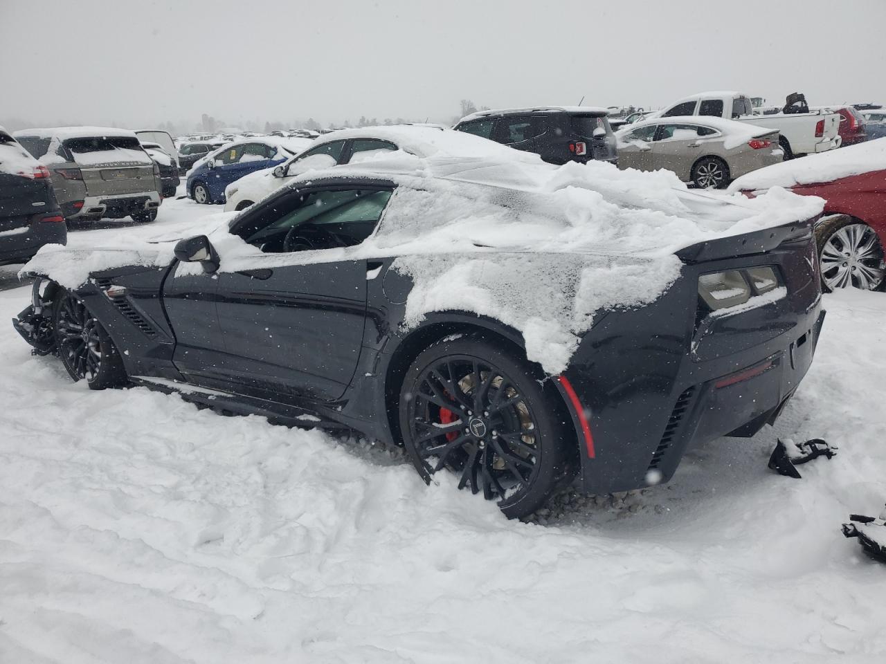 2019 Chevrolet Corvette - Image 2