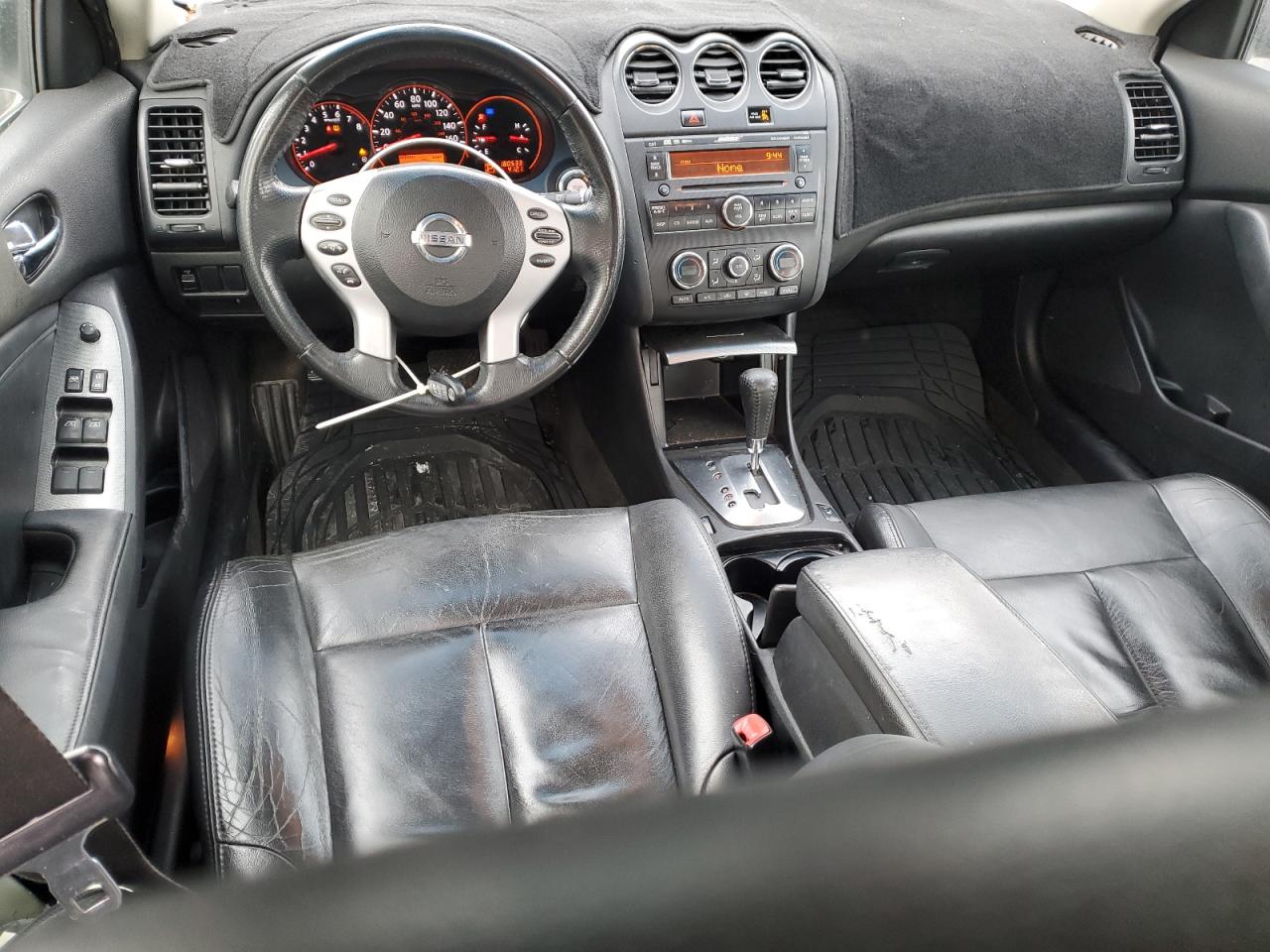 2009 Nissan Altima - Image 8