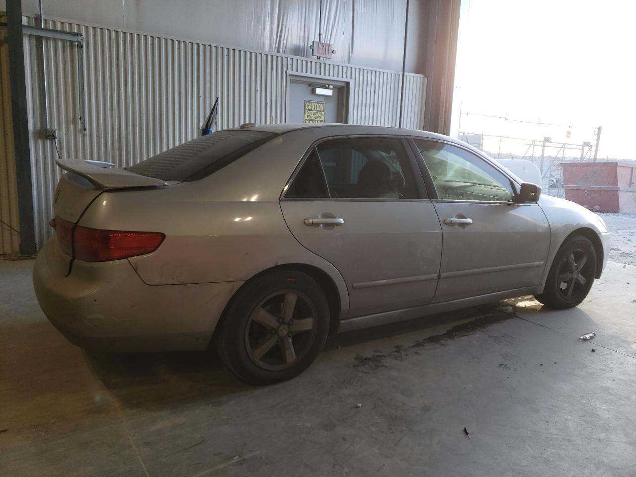 2005 Honda Accord - Image 3