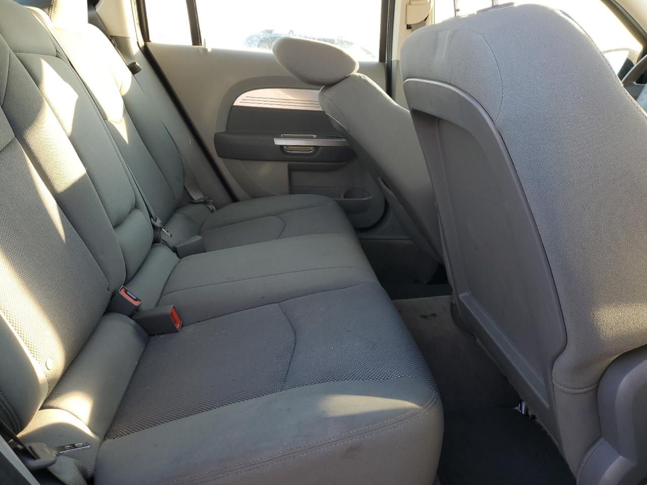 2007 Chrysler Sebring - Image 10