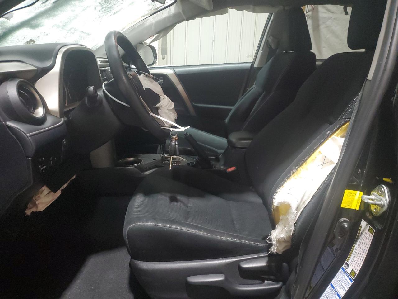 2015 Toyota RAV 4 - Image 7