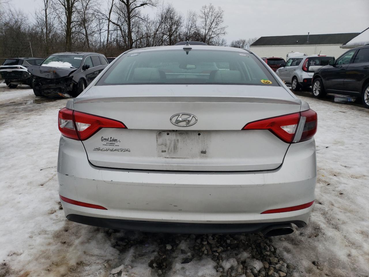 2016 Hyundai Sonata - Image 6