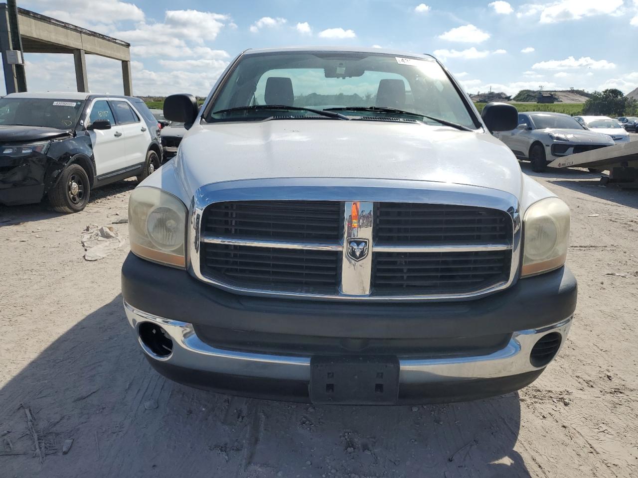 2006 Dodge RAM - Image 5