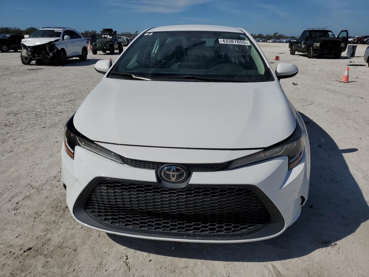 2021 Toyota Corolla - Image 5