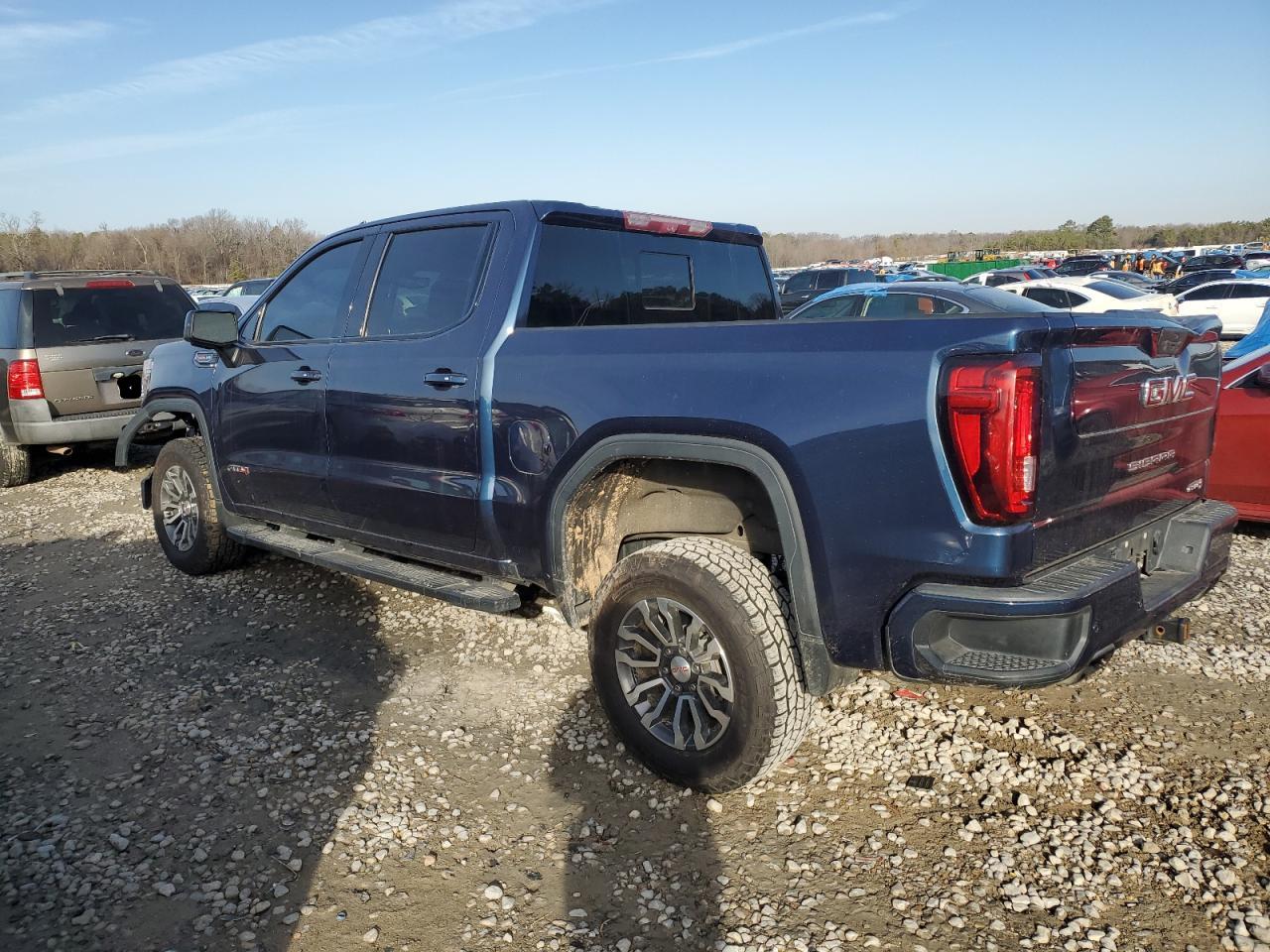 2020 GMC Sierra - Image 2