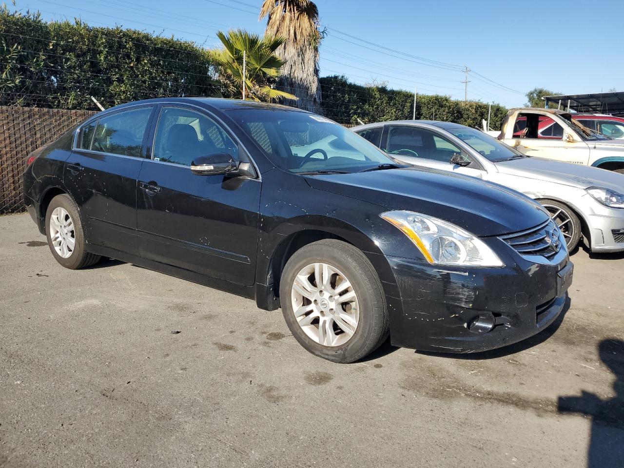 2011 Nissan Altima - Image 4