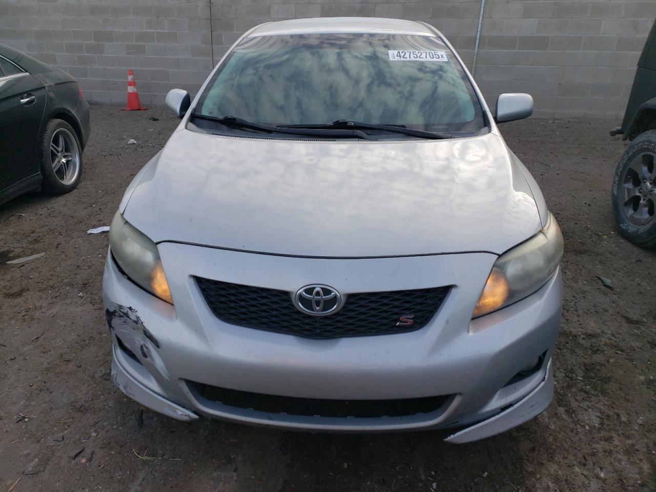 2010 Toyota Corolla - Image 5