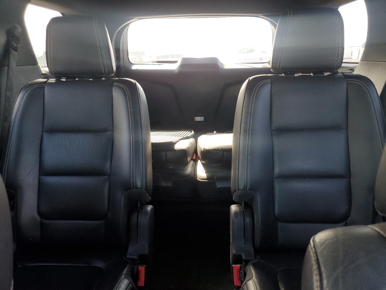 2013 Ford Explorer - Image 10