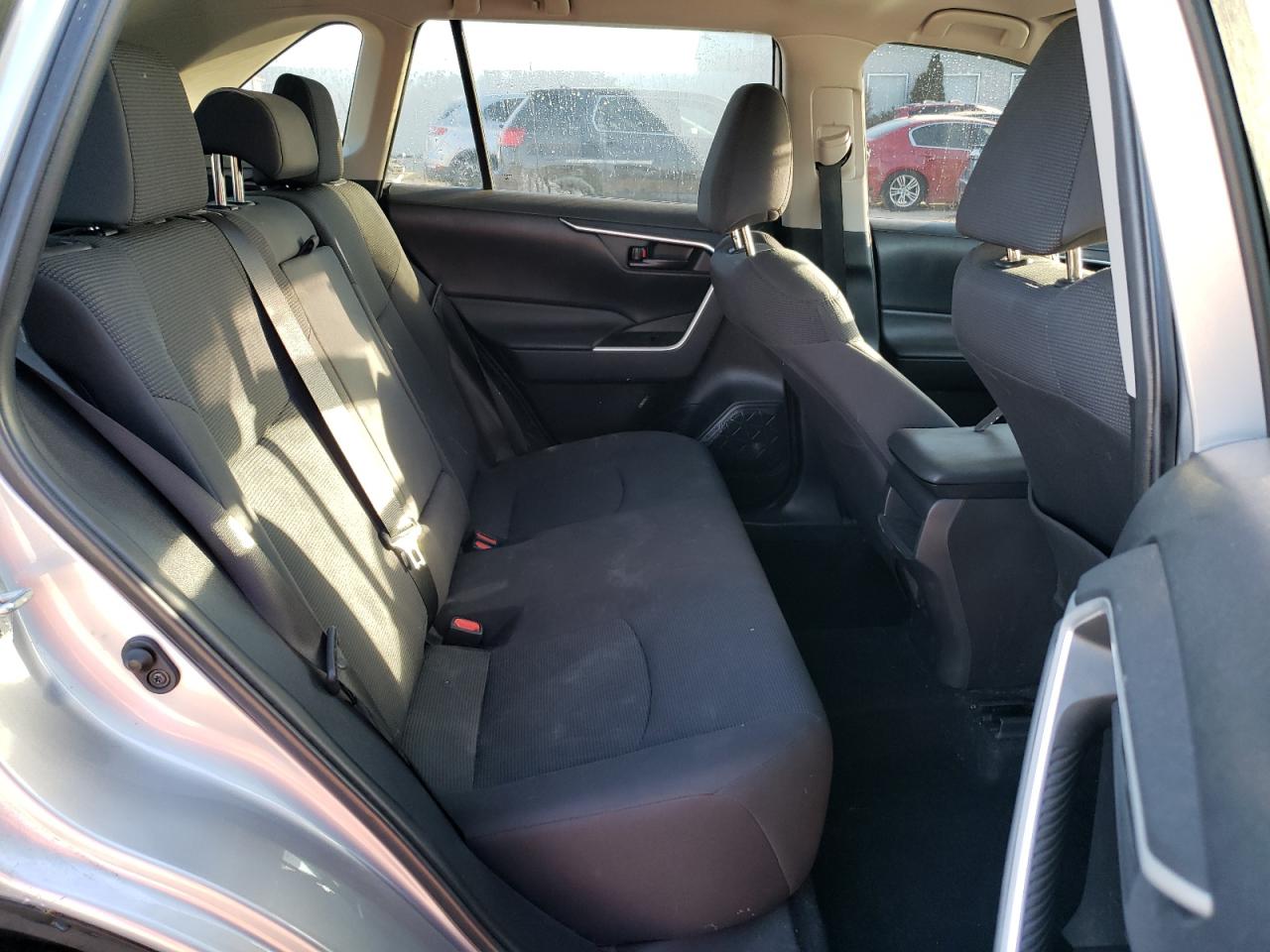 2021 Toyota RAV 4 - Image 11