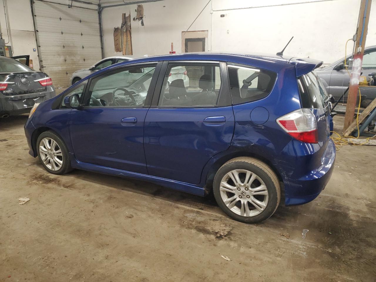 2010 Honda Fit - Image 2