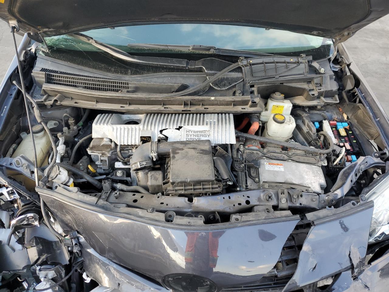 2012 Toyota Prius - Image 12