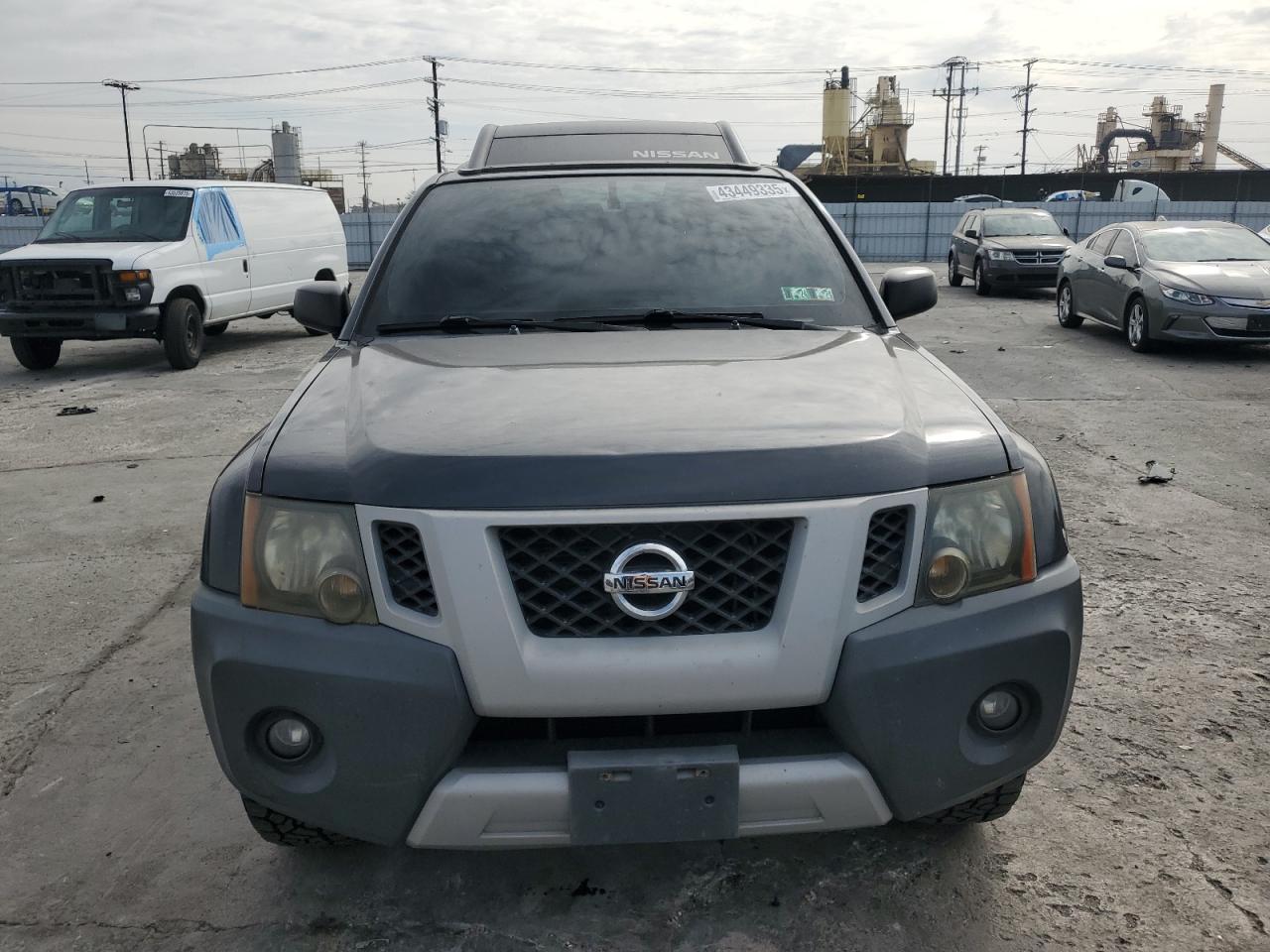 2010 Nissan XTerra - Image 5