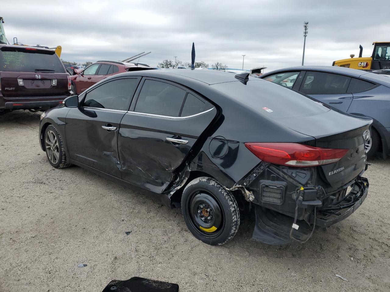 2017 Hyundai Elantra - Image 2