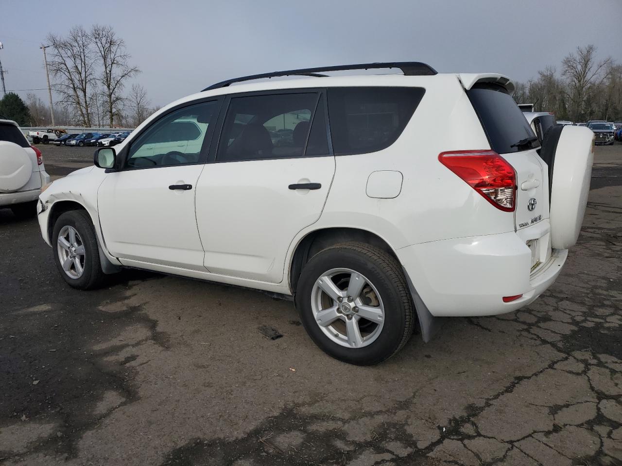 2007 Toyota RAV 4 - Image 2