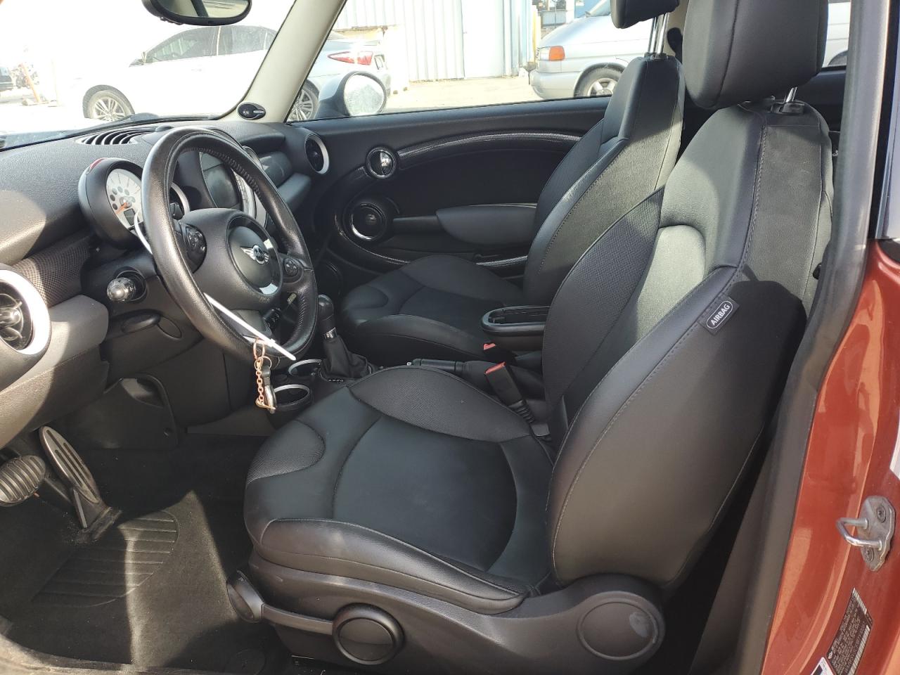 2011 MINI Cooper - Image 7