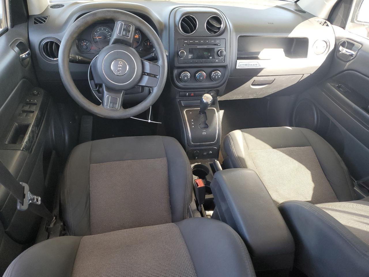 2014 Jeep Compass - Image 8