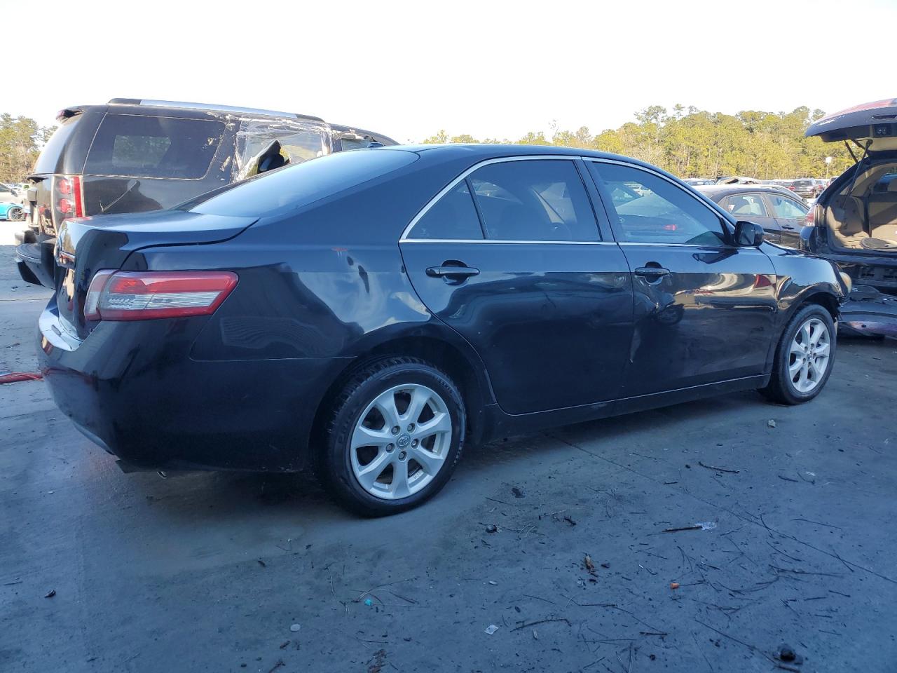 2011 Toyota Camry - Image 3