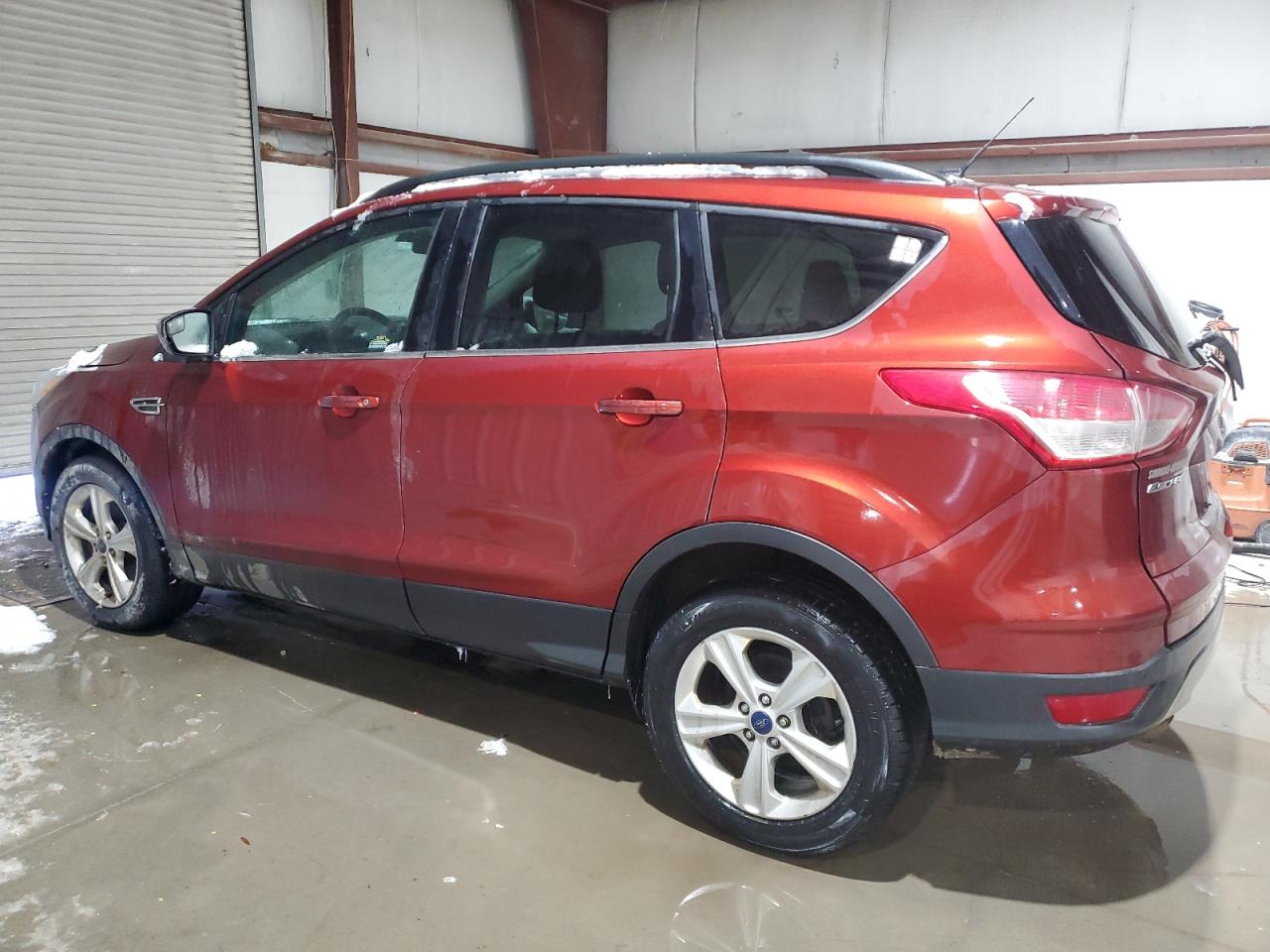 VIN 1FMCU9GX3GUB12900 2016 FORD ESCAPE no.2