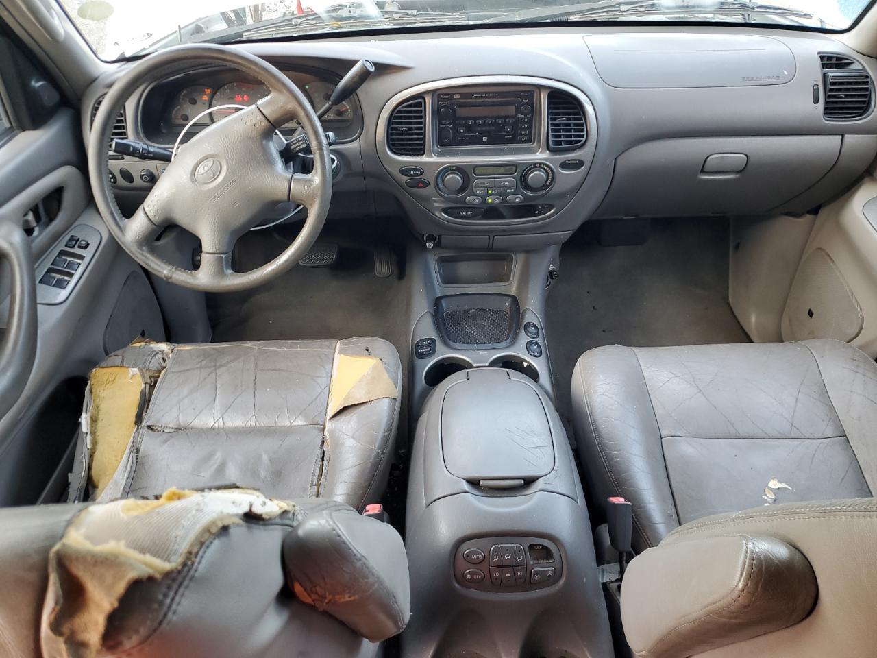 2002 Toyota Sequoia - Image 8