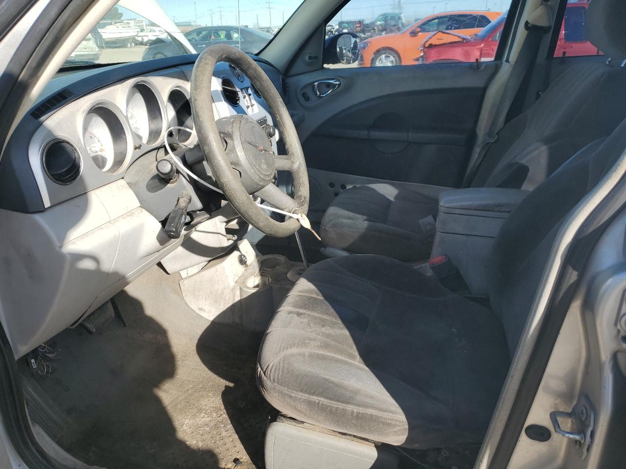 2008 Chrysler PT Cruiser - Image 7