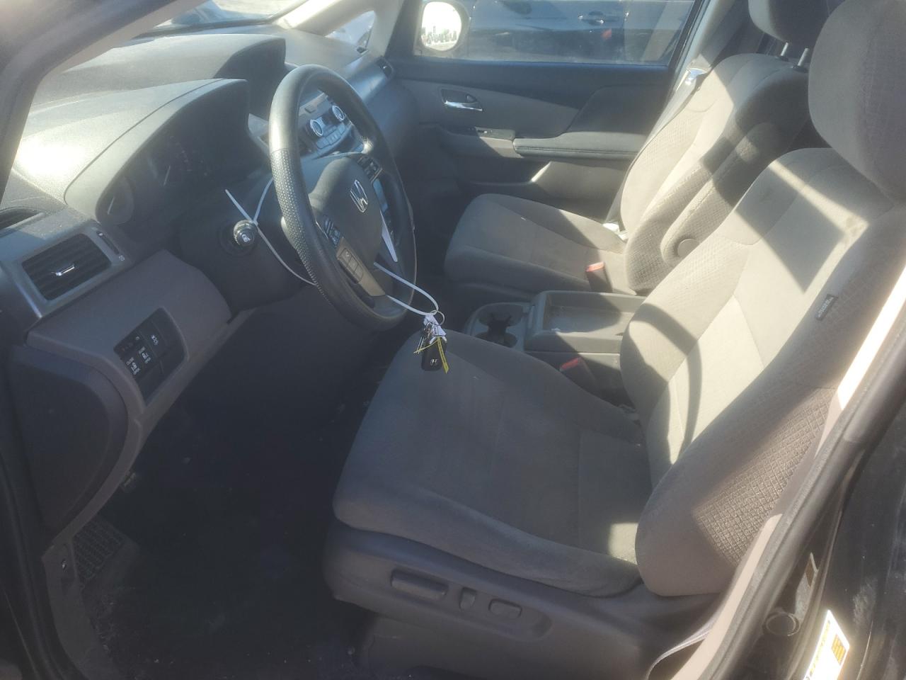 2016 Honda Odyssey - Image 7
