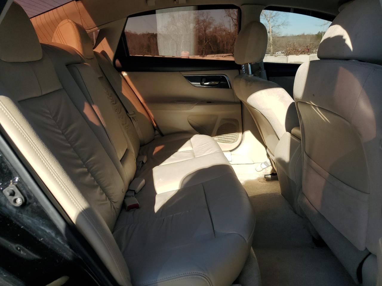 2014 Nissan Altima - Image 10