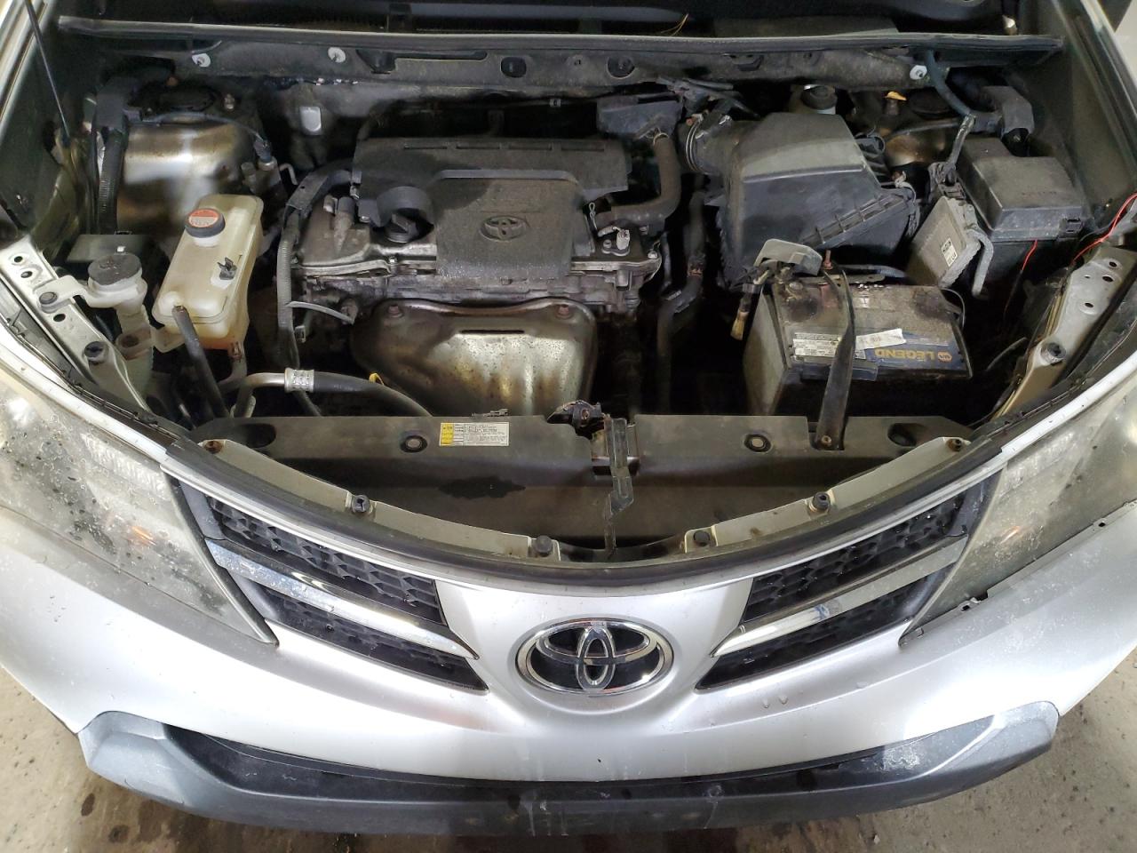 2015 Toyota RAV 4 - Image 12