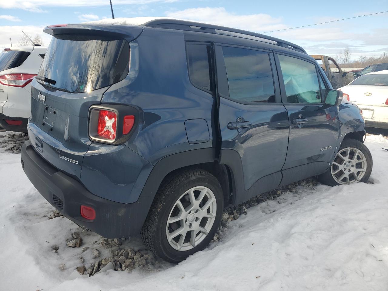 2021 Jeep Renegade - Image 3
