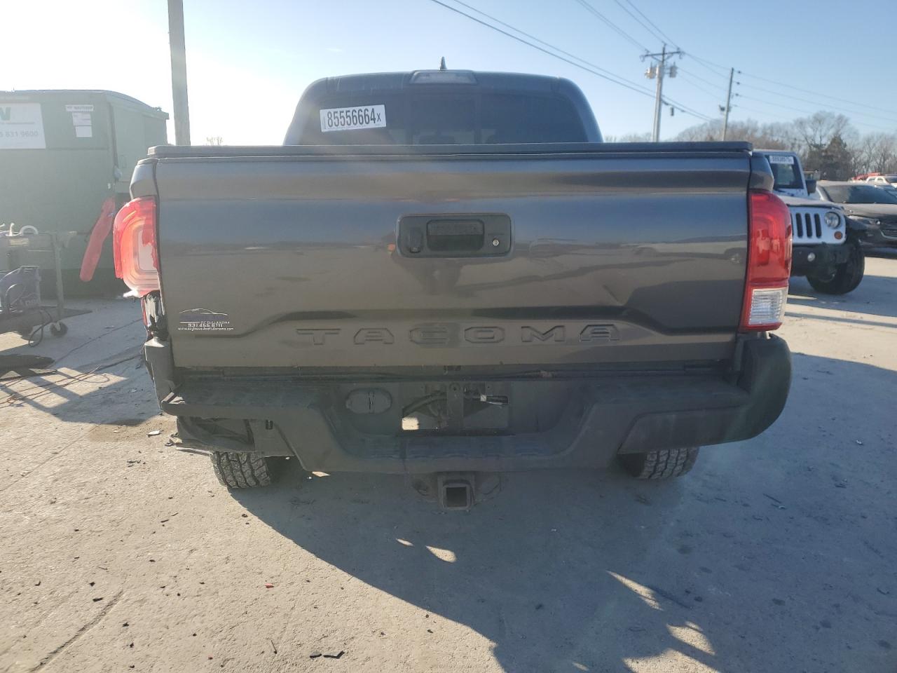 2016 Toyota Tacoma - Image 6