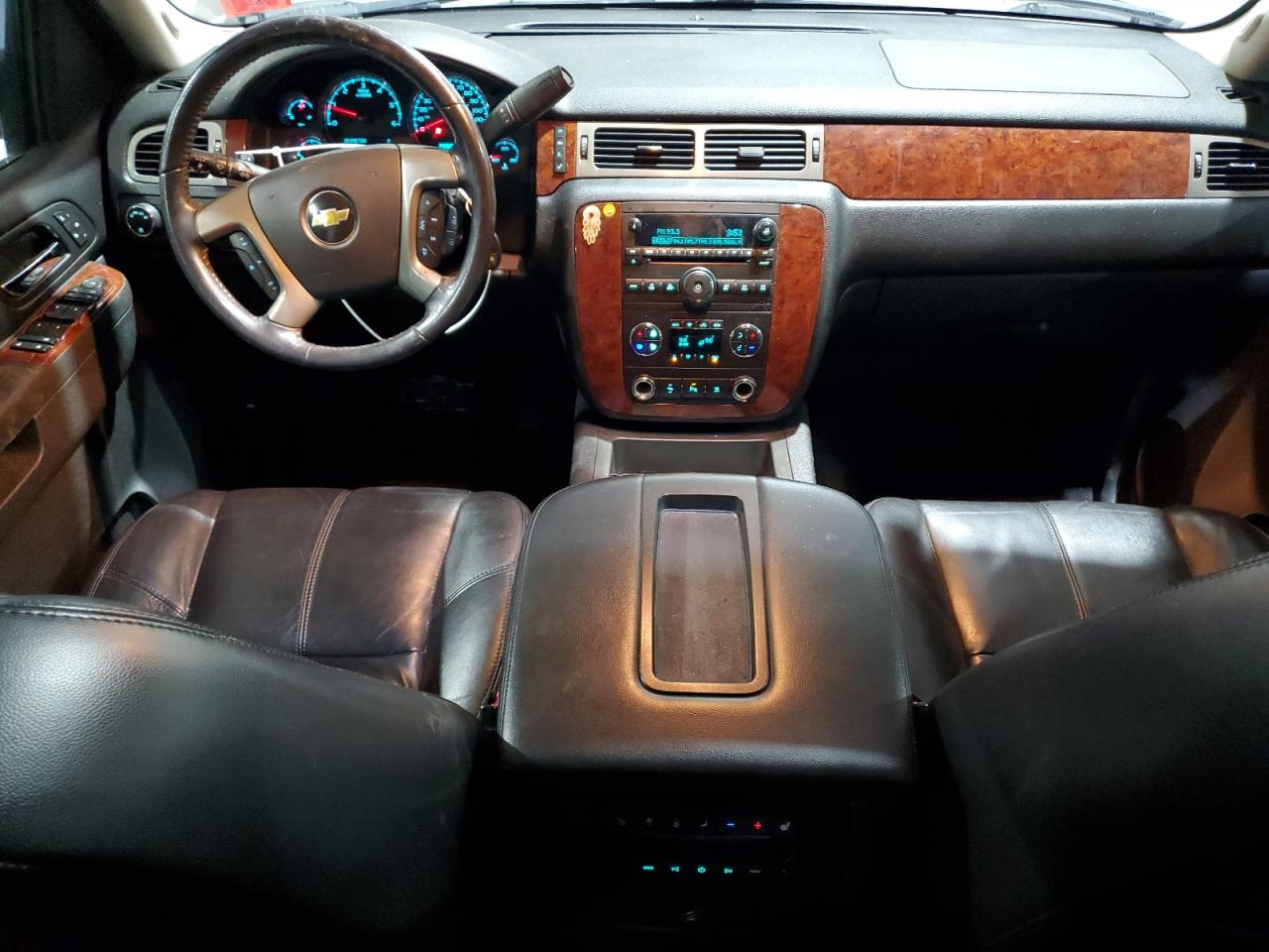 2011 Chevrolet Tahoe - Image 8