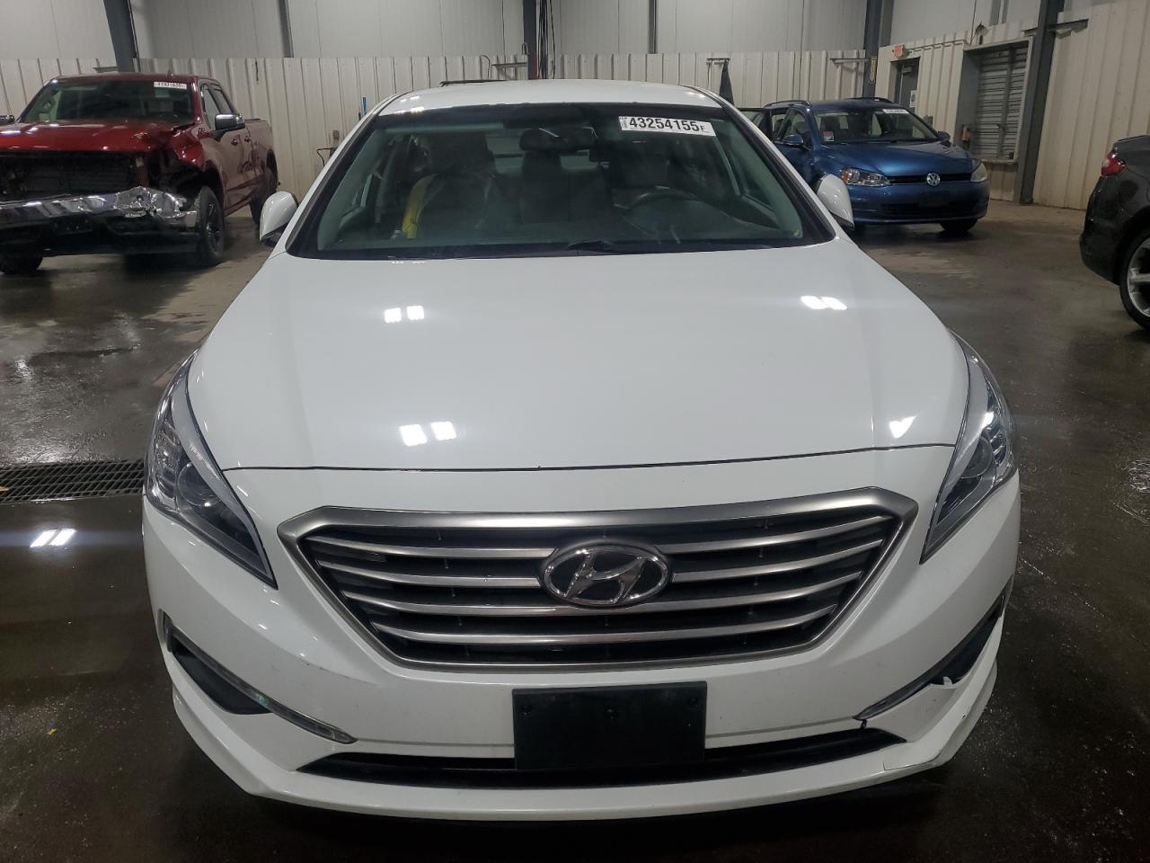 2015 Hyundai Sonata - Image 5