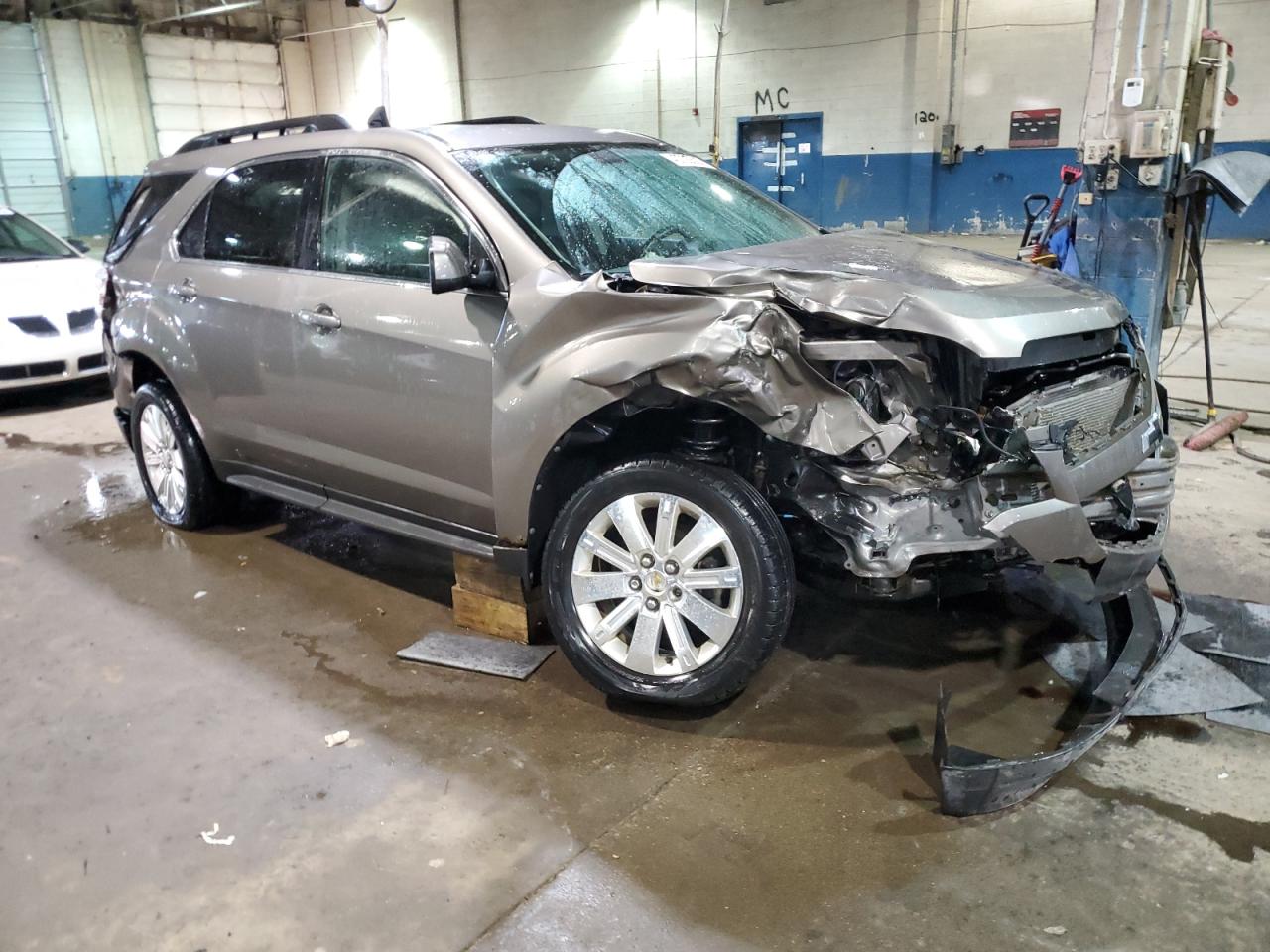 2011 Chevrolet Equinox - Image 4