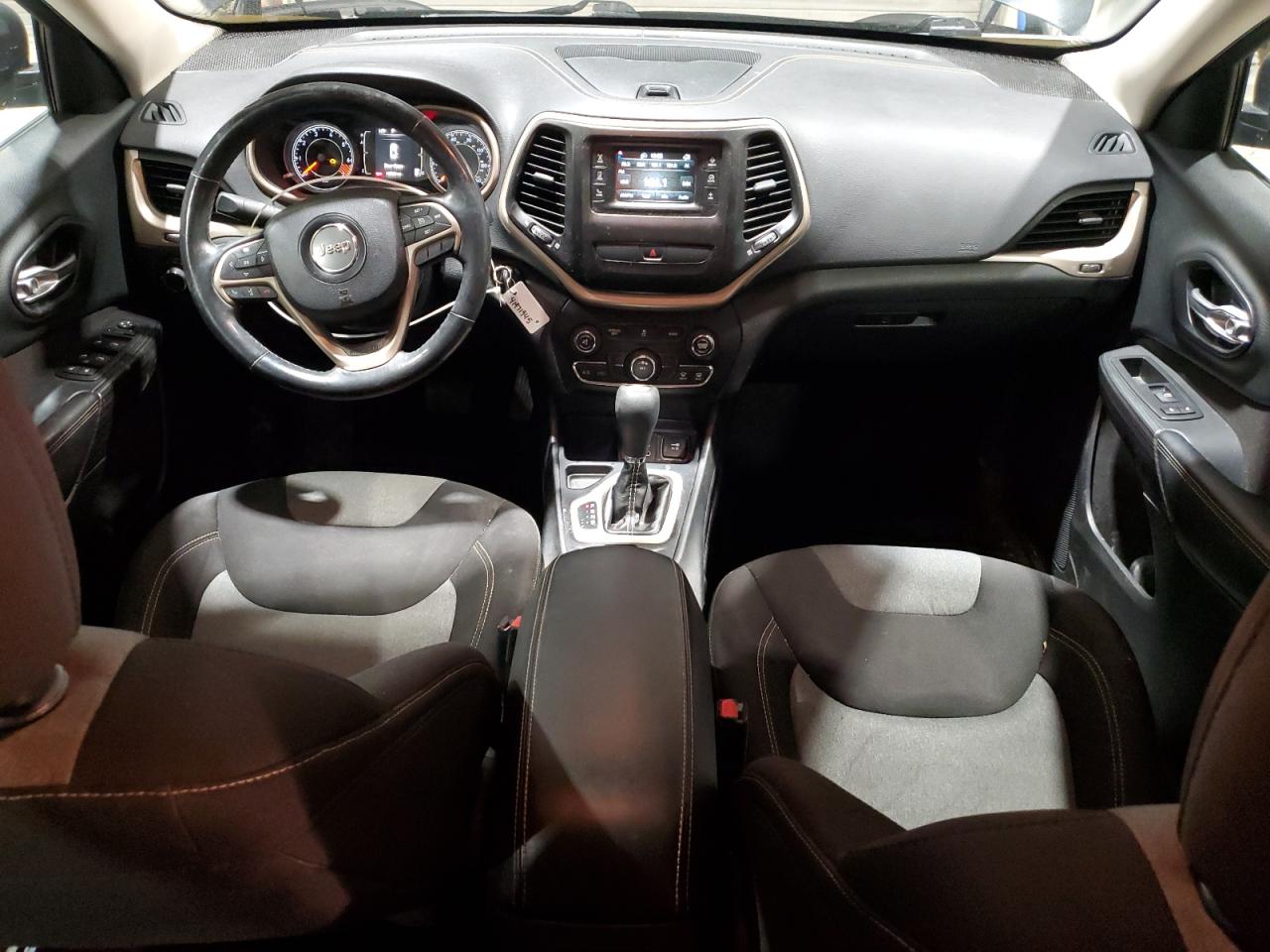 2015 Jeep Grand Cherokee - Image 8