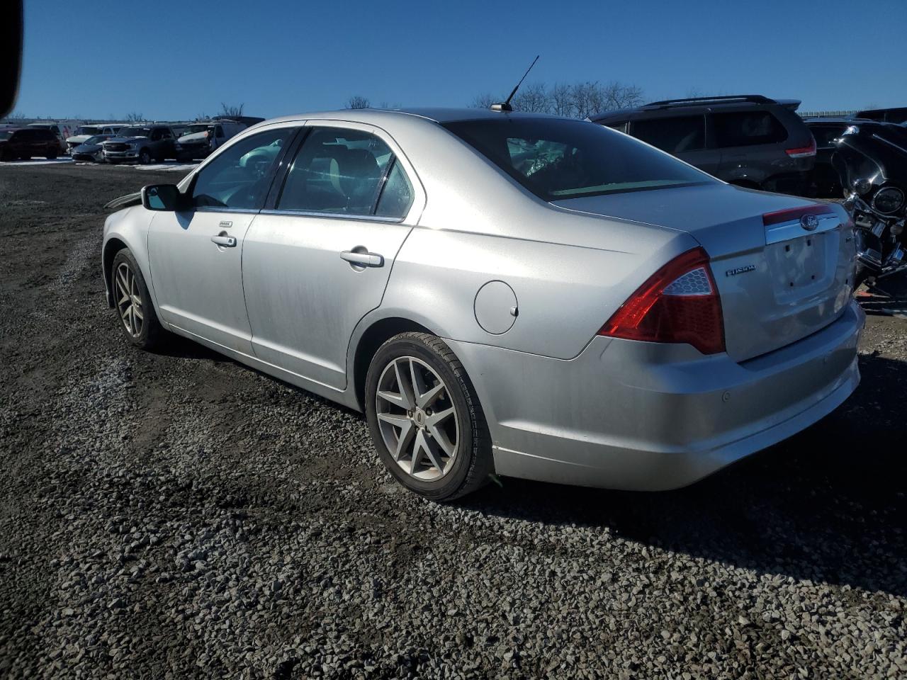 2012 Ford Fusion - Image 2