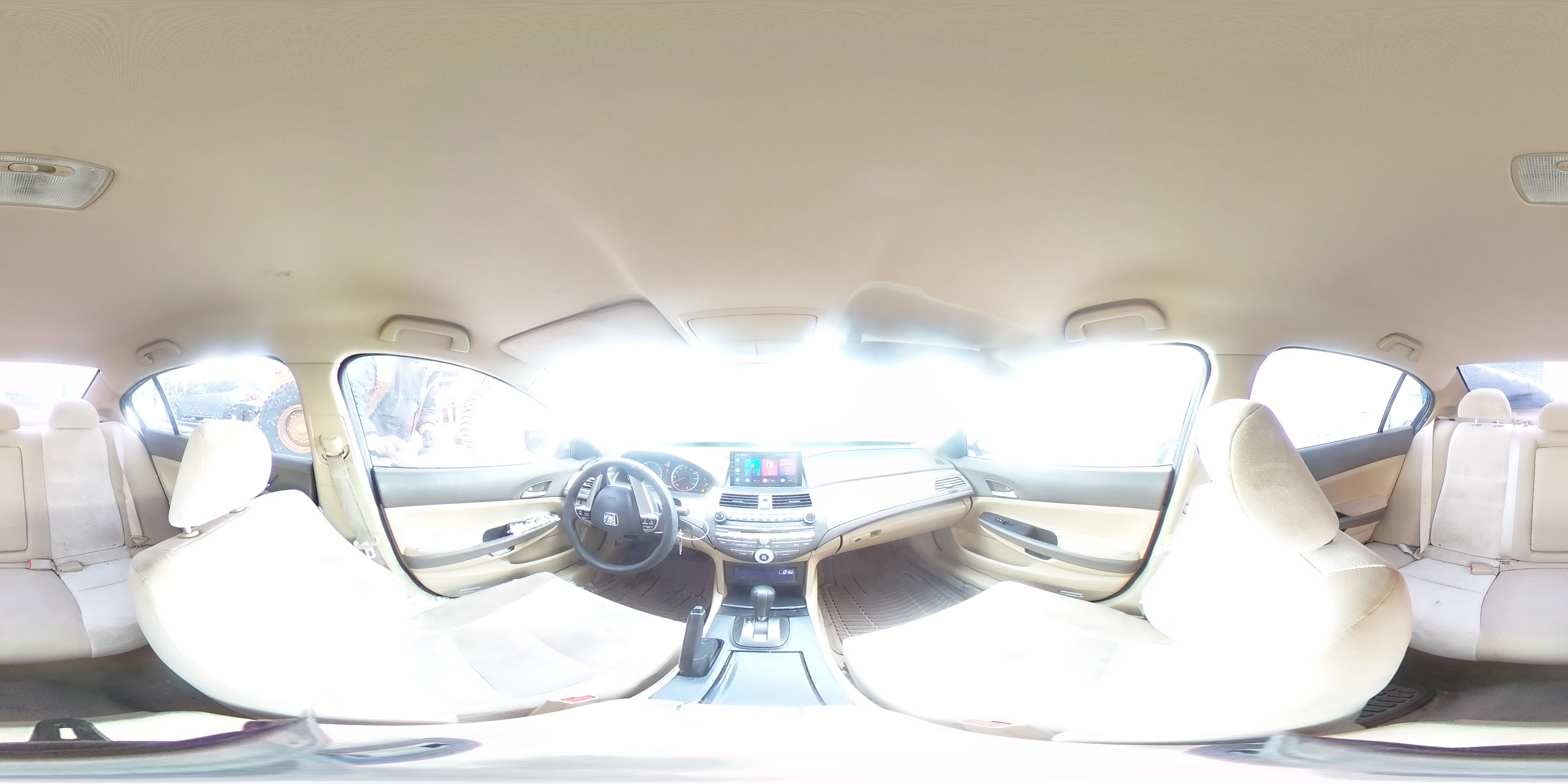 2010 Honda Accord - Image 13