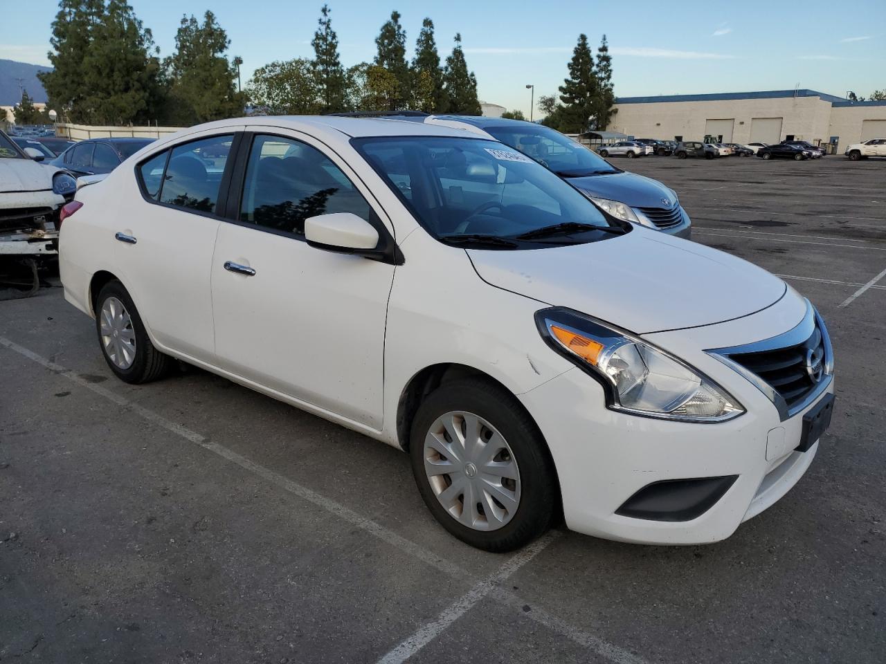 2018 Nissan Versa - Image 4