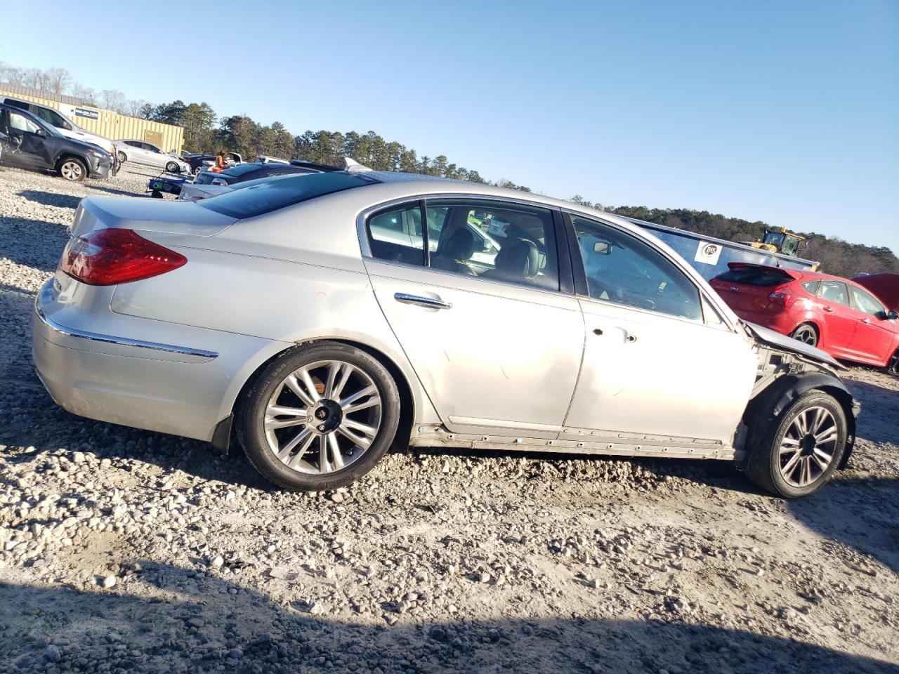 2012 Hyundai Genesis - Image 3
