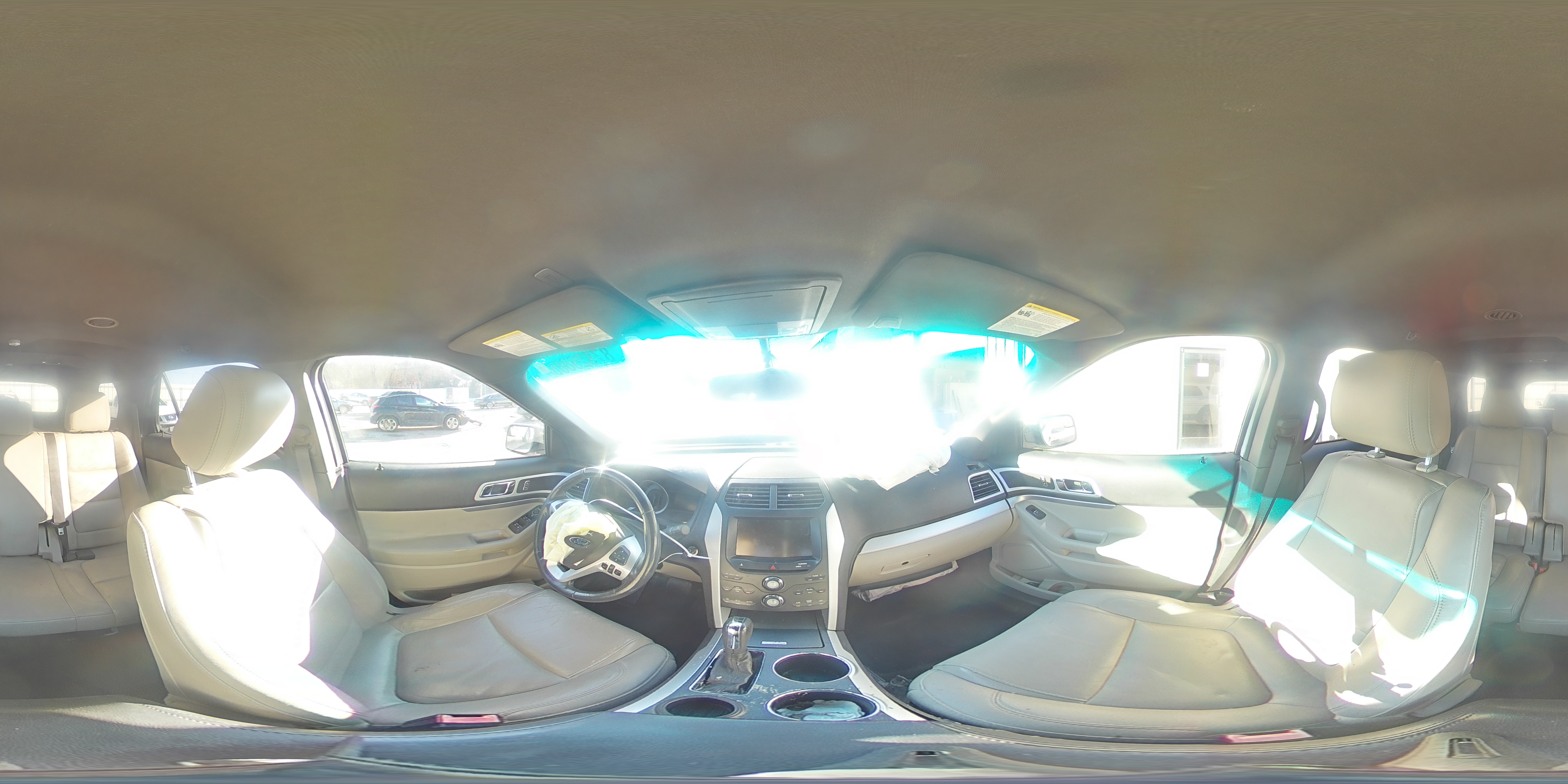 2013 Ford Explorer - Image 13