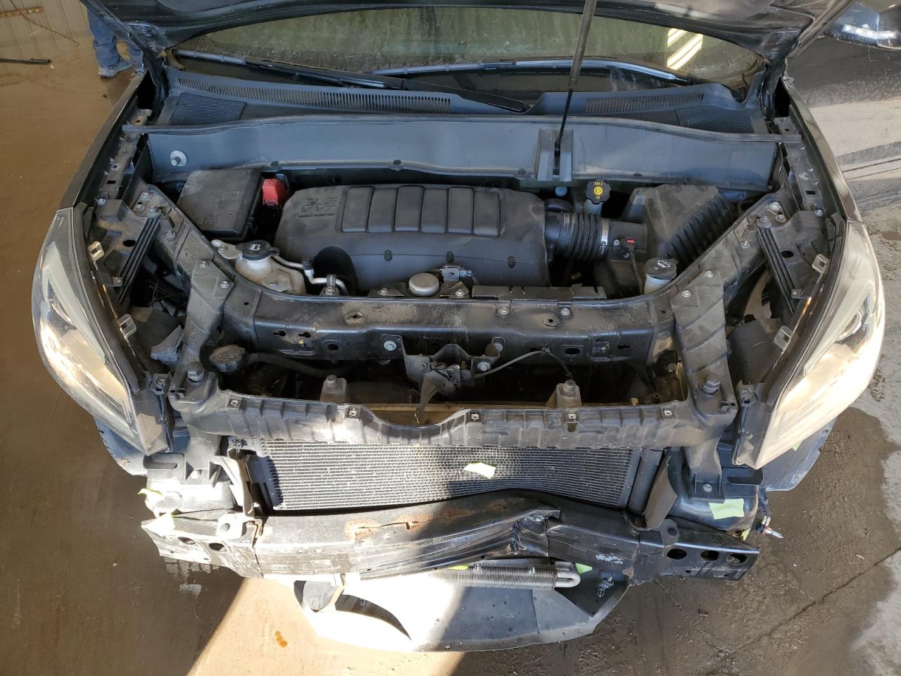 2014 GMC Acadia - Image 12