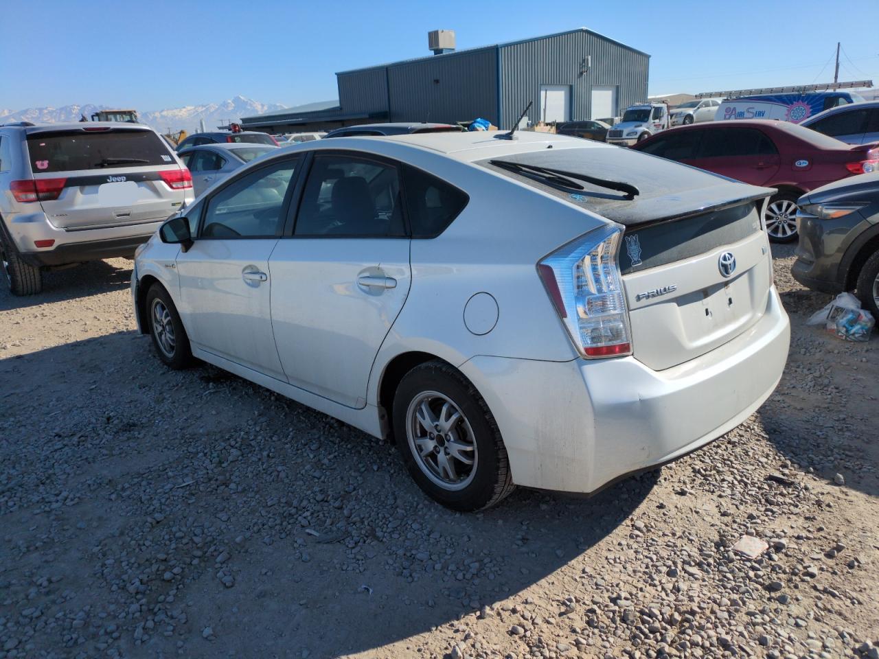 2010 Toyota Prius - Image 2