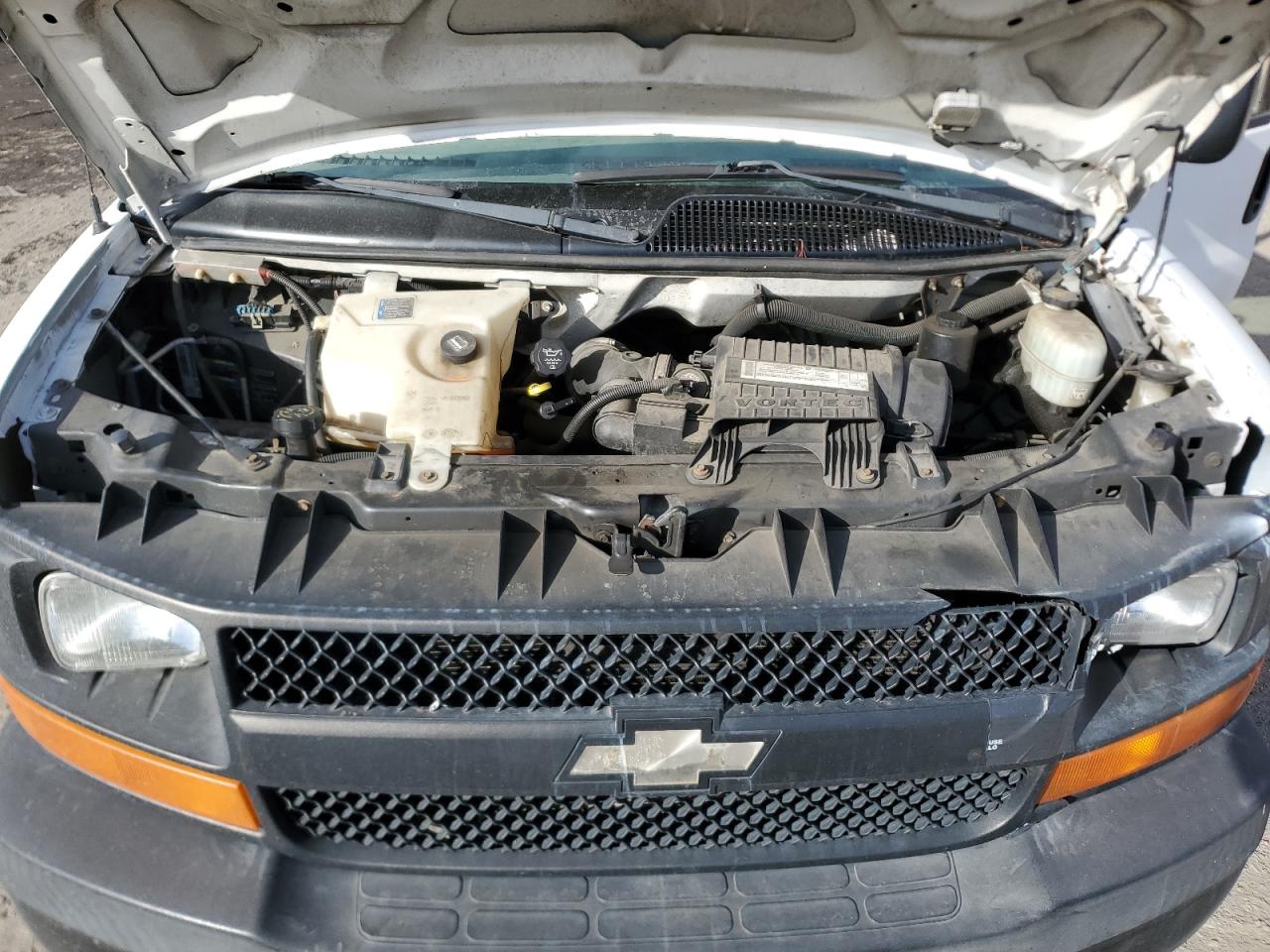 2006 Chevrolet Express - Image 7
