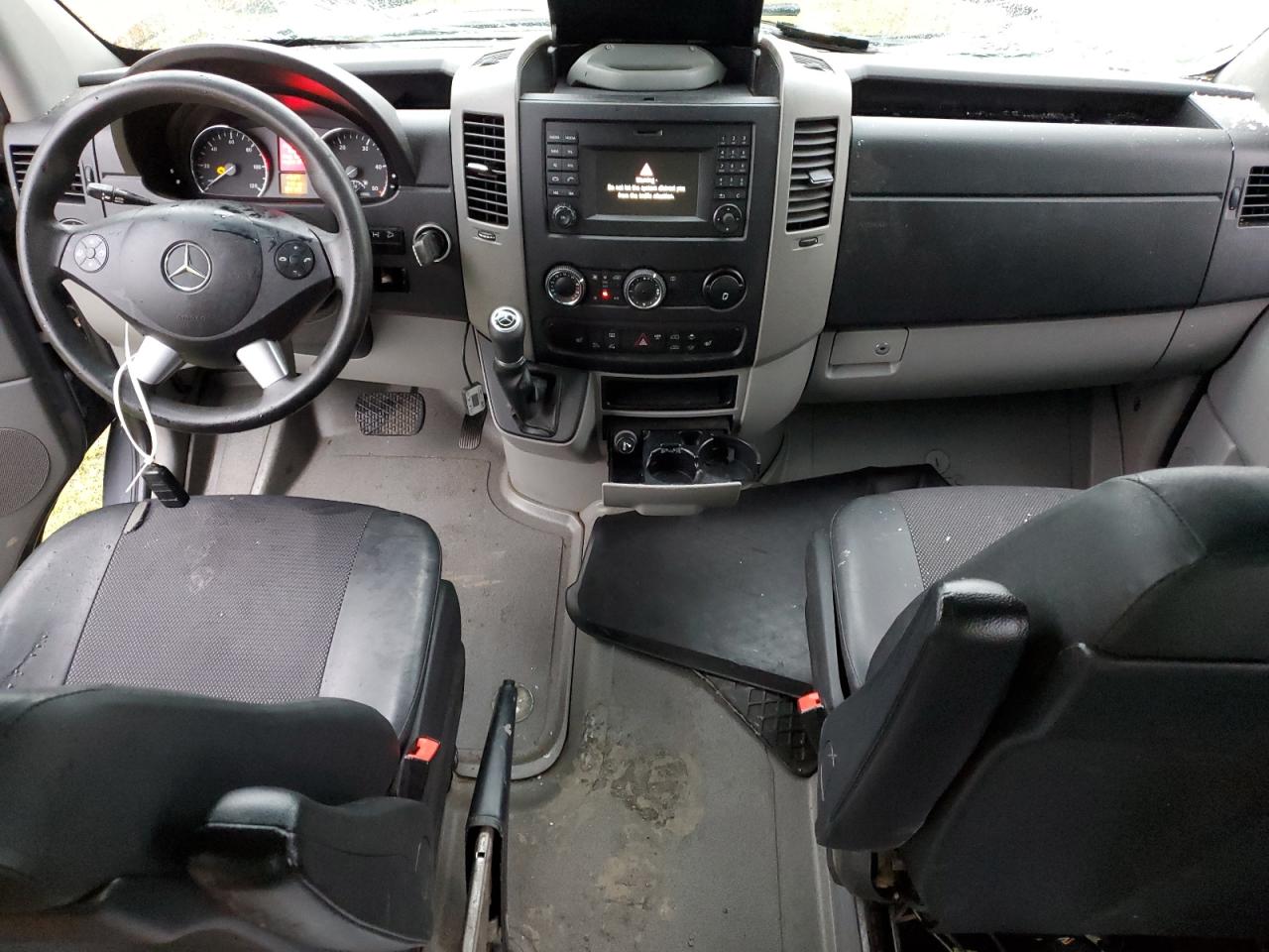 2016 Mercedes-Benz Sprinter - Image 8
