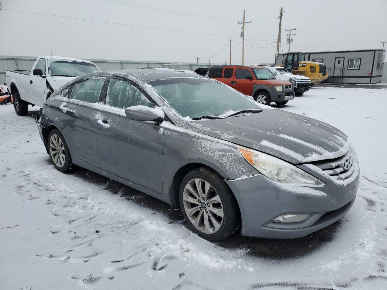 2013 Hyundai Sonata - Image 4